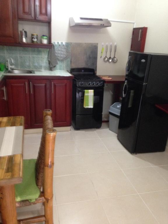 Casa Lilly Bed & Breakfast Cabarete Ngoại thất bức ảnh