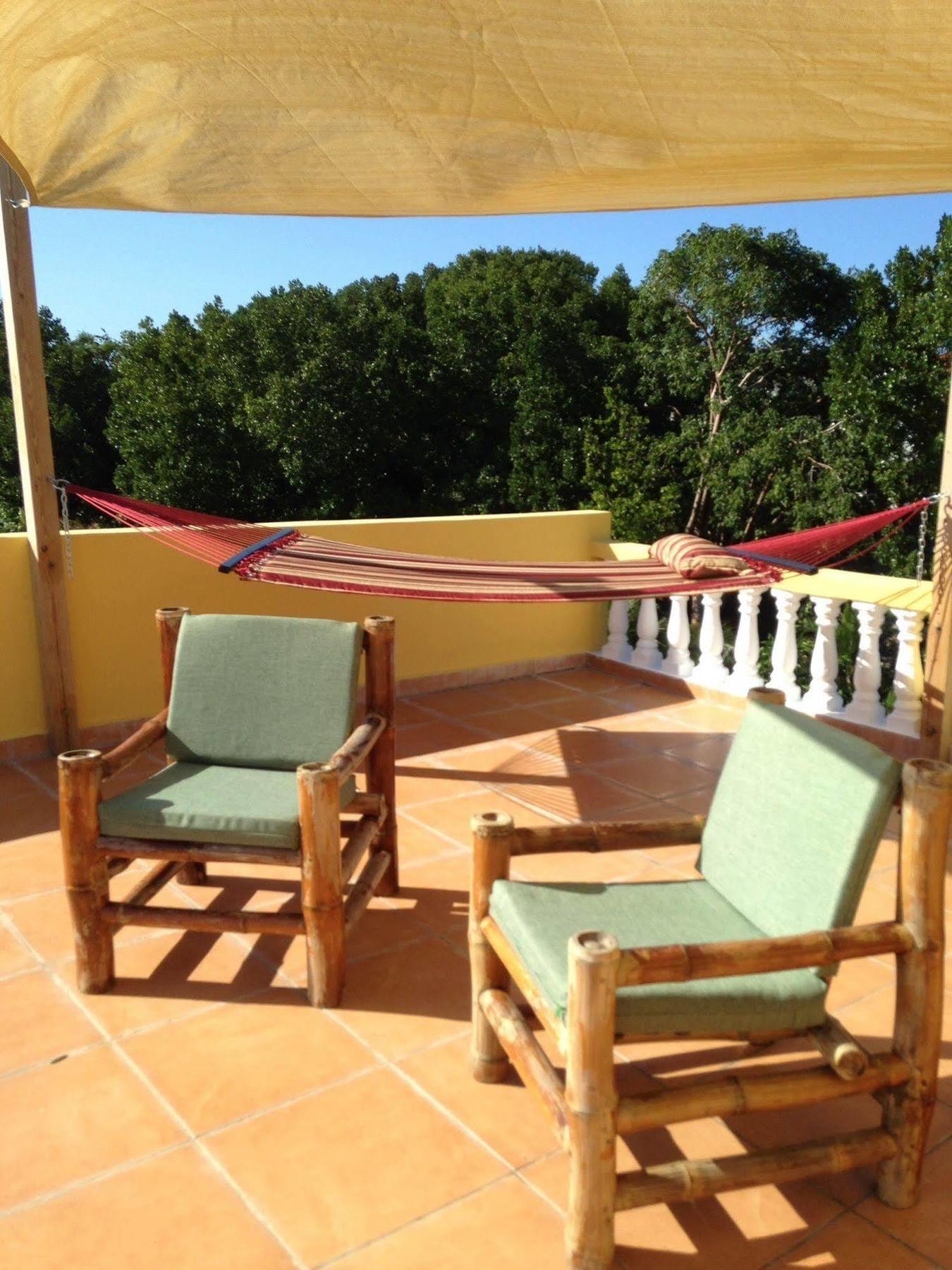 Casa Lilly Bed & Breakfast Cabarete Ngoại thất bức ảnh